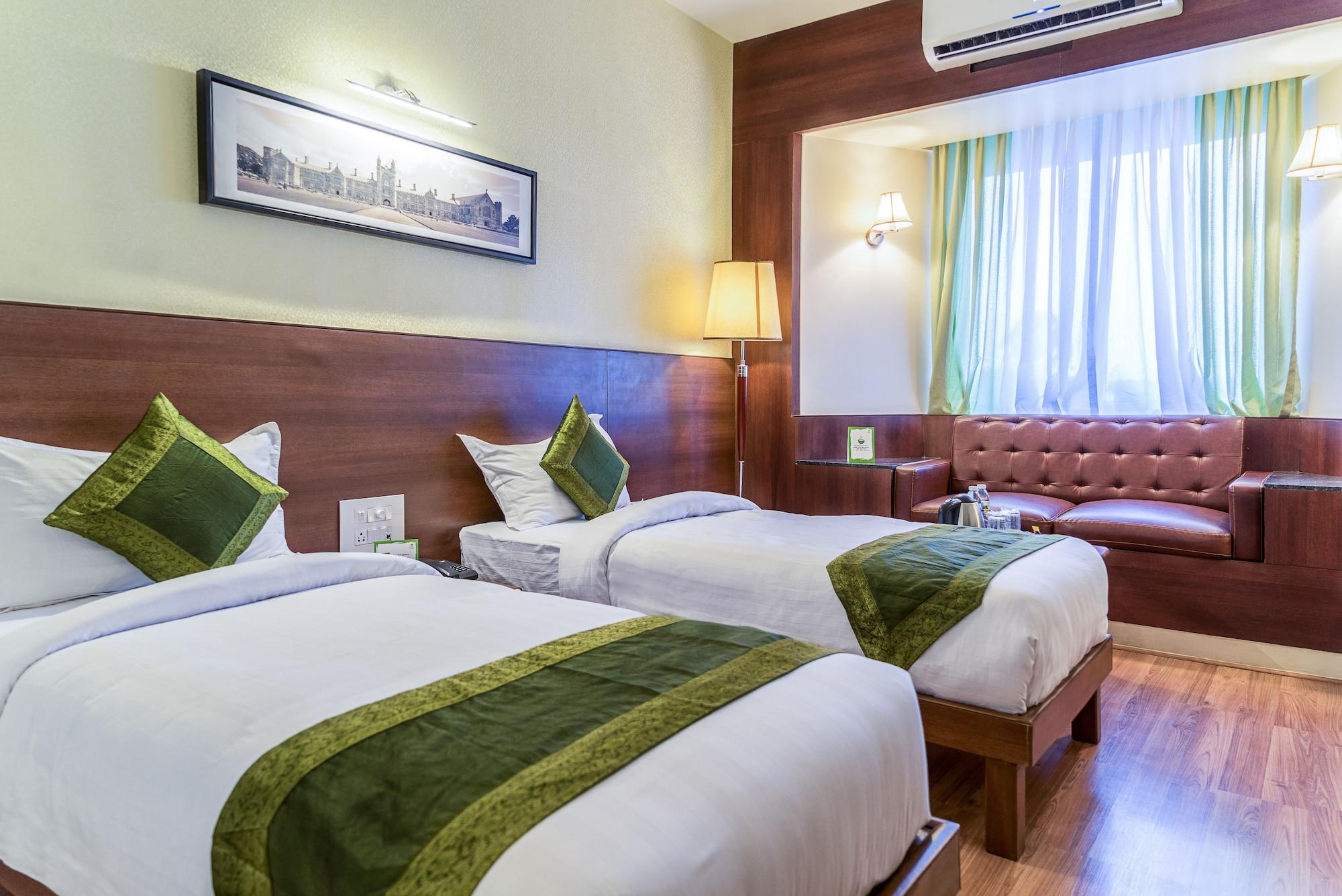 Treebo Premium Grand Emerald Pimpri-Chinchwad Eksteriør bilde