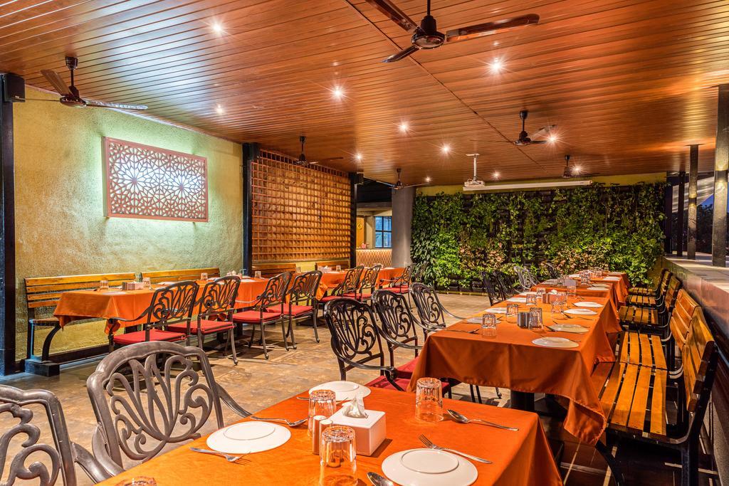 Treebo Premium Grand Emerald Pimpri-Chinchwad Eksteriør bilde