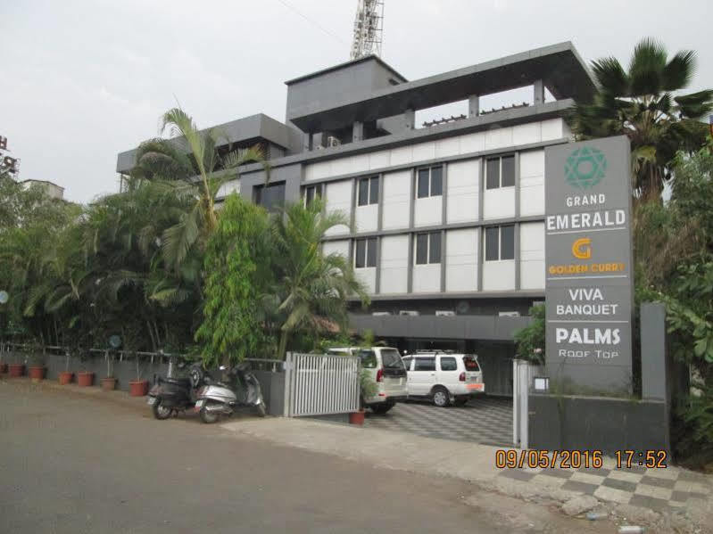 Treebo Premium Grand Emerald Pimpri-Chinchwad Eksteriør bilde